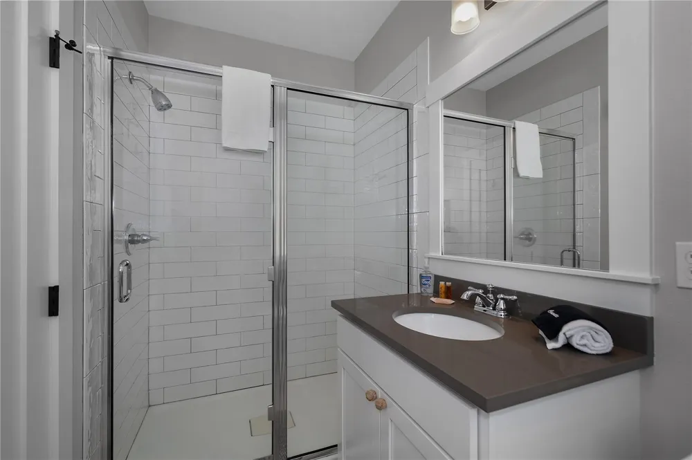 114 Horizon Street Pacific Beach, WA 98571