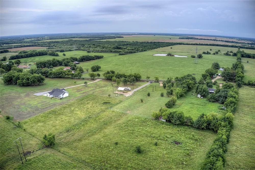 868 County Road 23940 Brookston, TX 75421