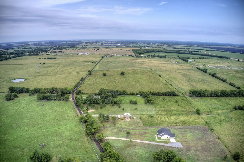 868 County Road 23940 Brookston, TX 75421