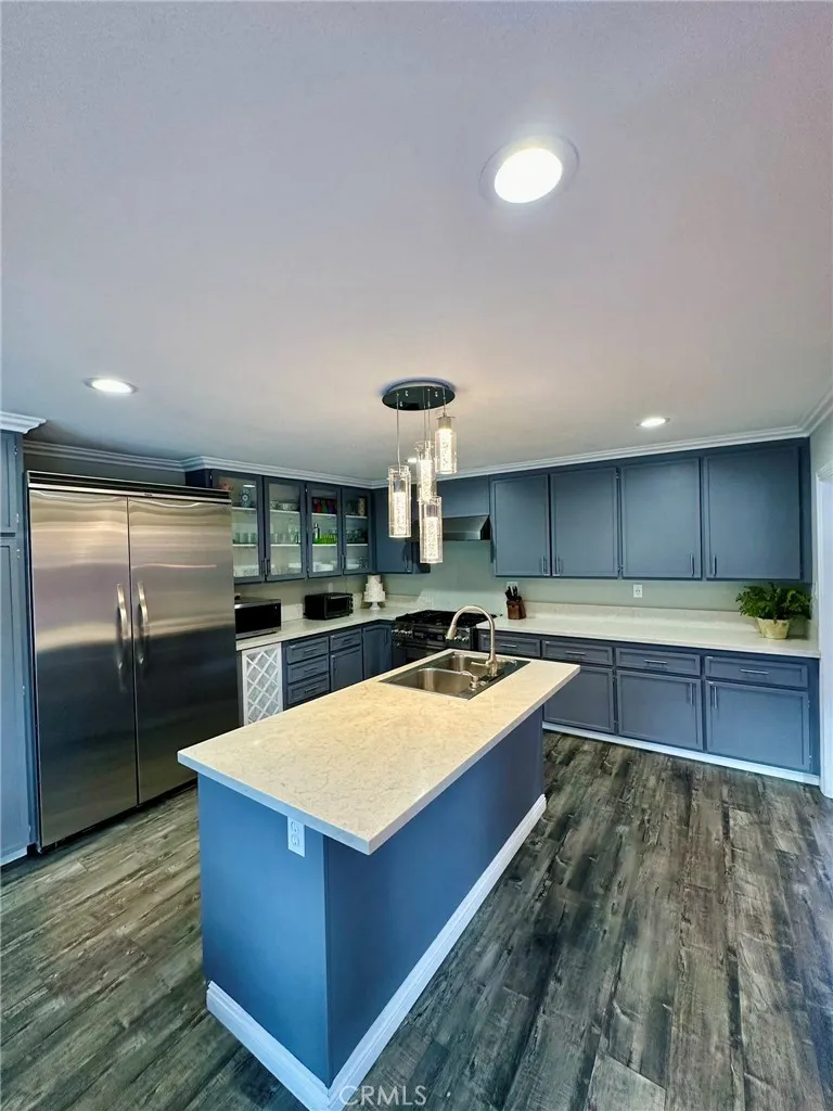 1331 S Sunrise Way Palm Springs, CA 92264