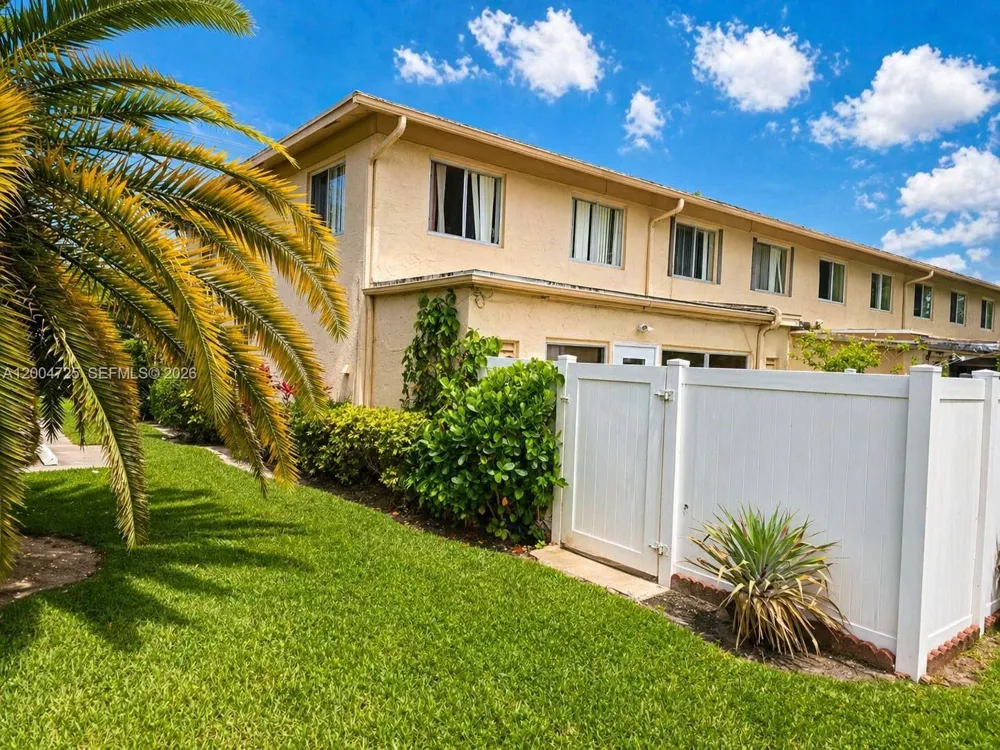 1531 NW 80th Ave #I Margate, FL 33063