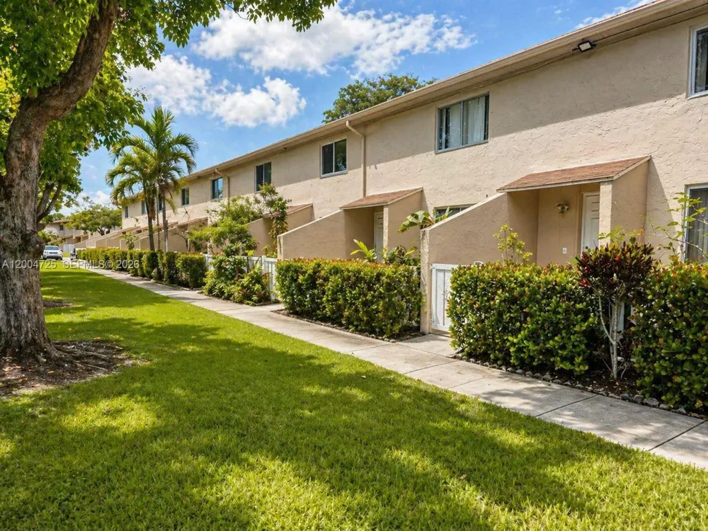 1531 NW 80th Ave #I Margate, FL 33063