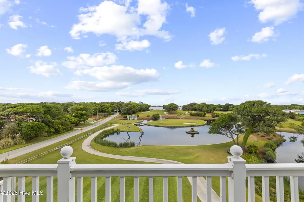 112 Oakleaf Drive #1003-A Pine Knoll Shores, NC 28512