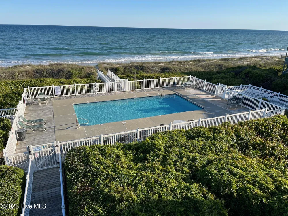 112 Oakleaf Drive #1003-A Pine Knoll Shores, NC 28512