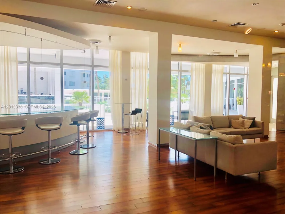 10275 Collins Ave #901 Bal Harbour, FL 33154