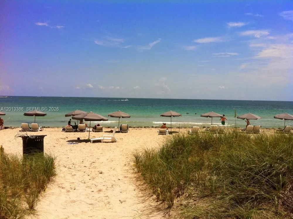 10275 Collins Ave #901 Bal Harbour, FL 33154