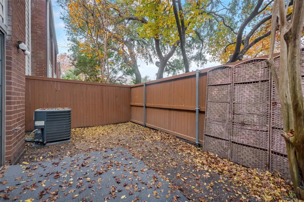 5100 Verde Valley Lane #119 Dallas, TX 75254