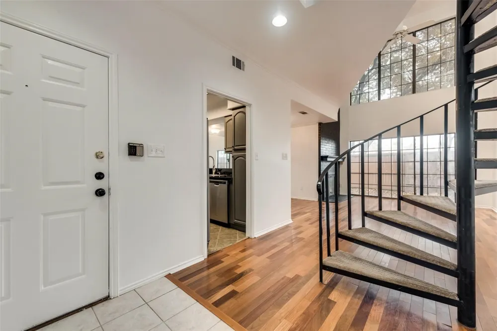5100 Verde Valley Lane #119 Dallas, TX 75254