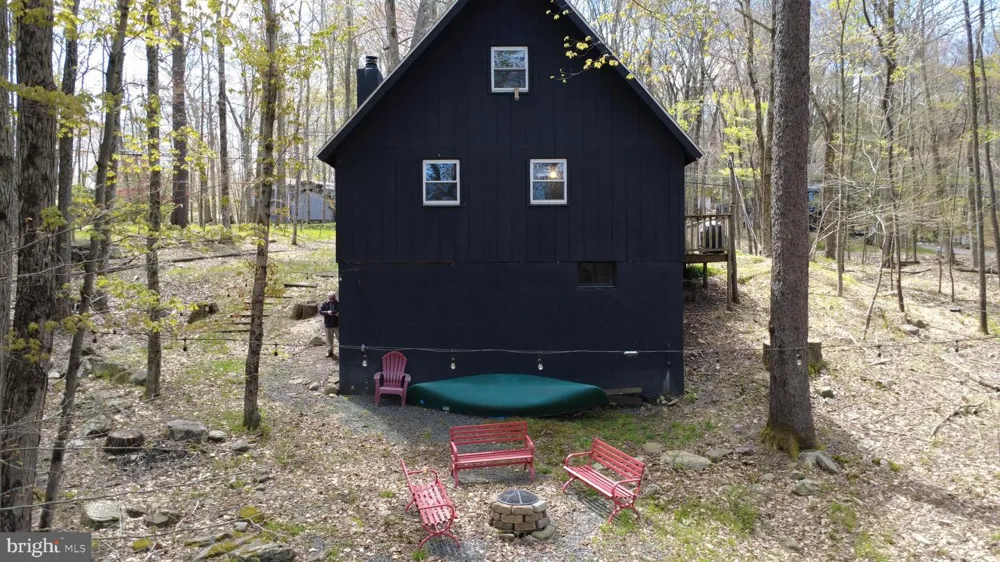 163 OWASSA DRIVE Pocono Lake, PA 18347
