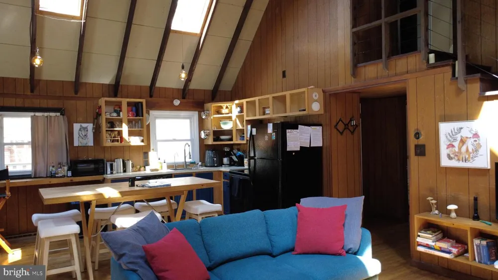 163 OWASSA DRIVE Pocono Lake, PA 18347