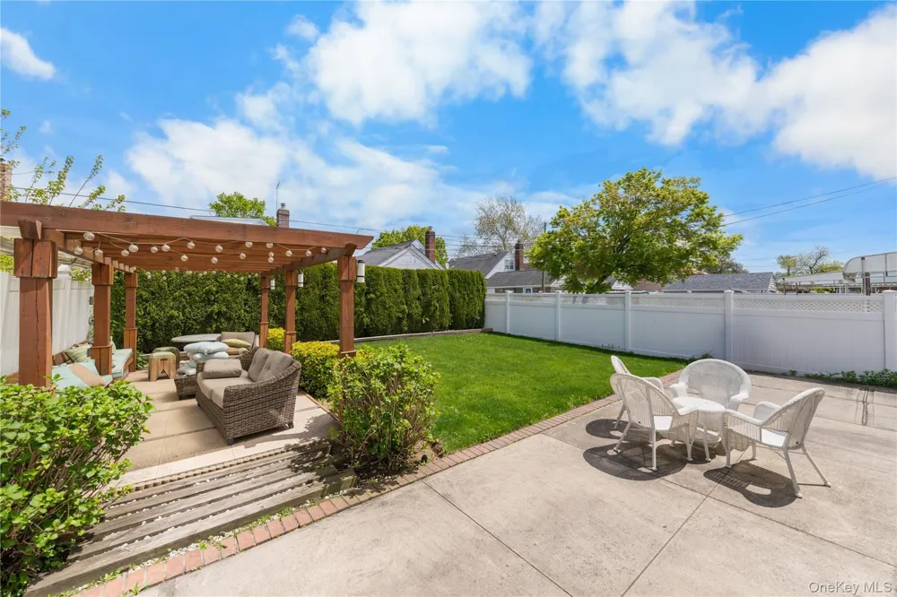 8015 250th Street Bellerose, NY 11426