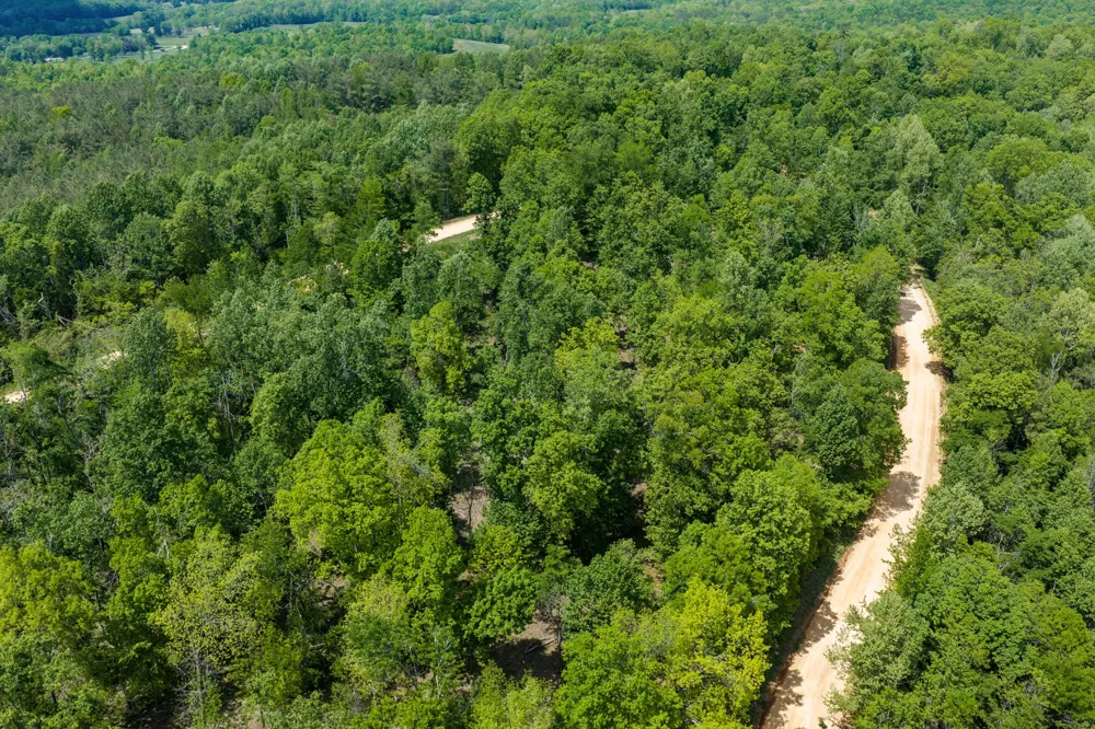 588 EAGLES NEST LANDING Bath Springs, TN 38311