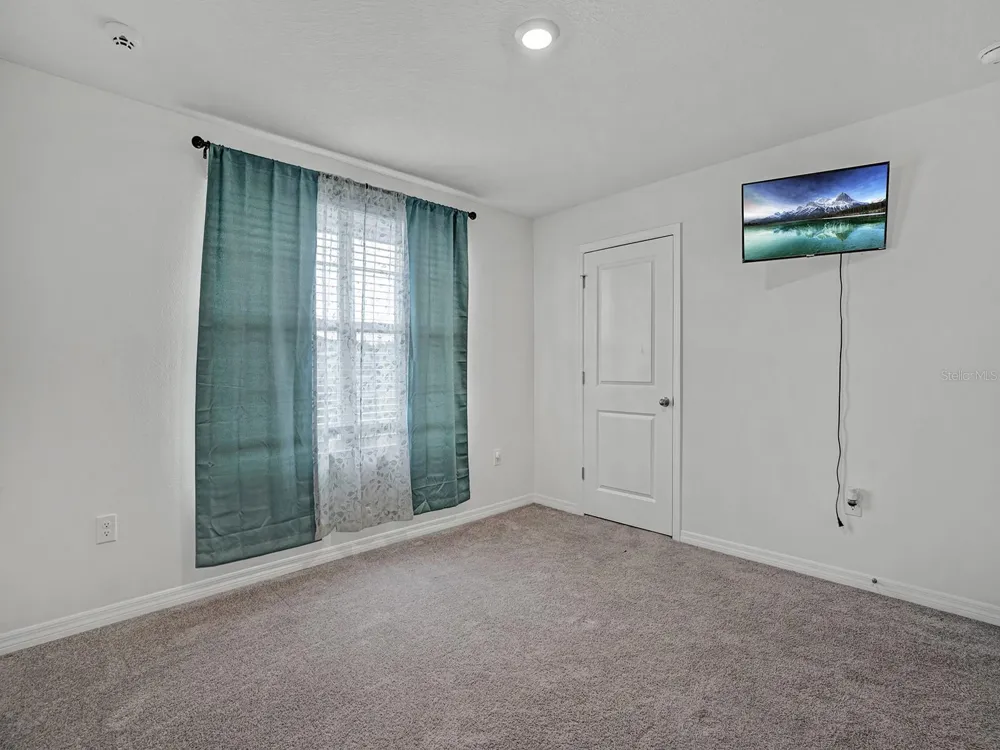 7850 SAIL CLOVER LANE Zephyrhills, FL 33540