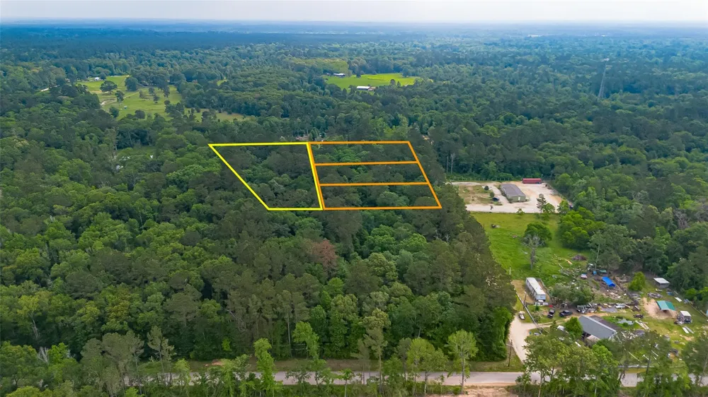 Pine Crest Street Shepherd, TX 77371