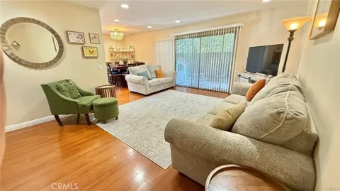 18350 Hatteras #176
