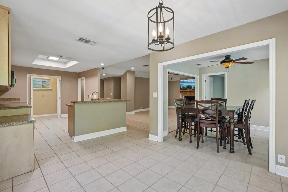 716 River Cliff Drive Canyon Lake, TX 78133