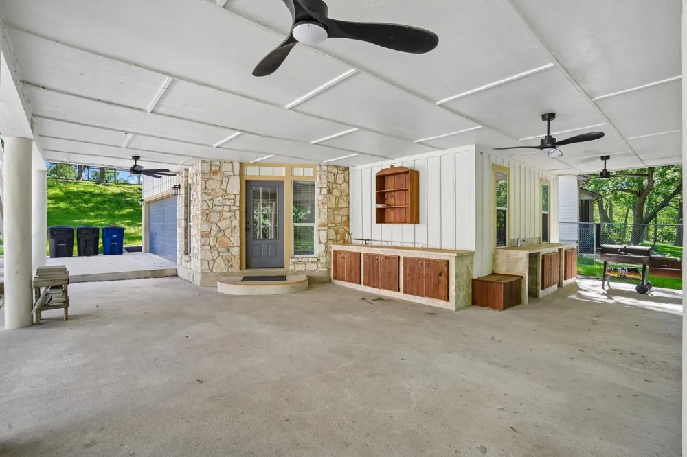 716 River Cliff Drive Canyon Lake, TX 78133