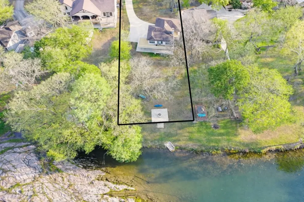 716 River Cliff Drive Canyon Lake, TX 78133