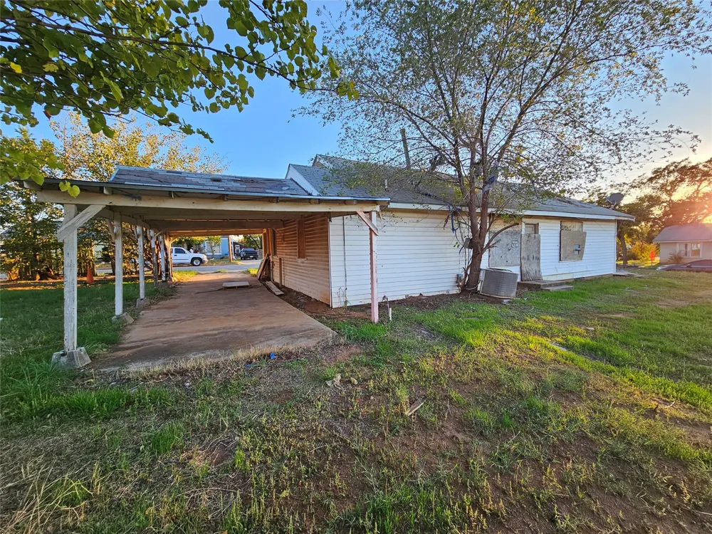 1211 Campbell Street Sweetwater, TX 79556