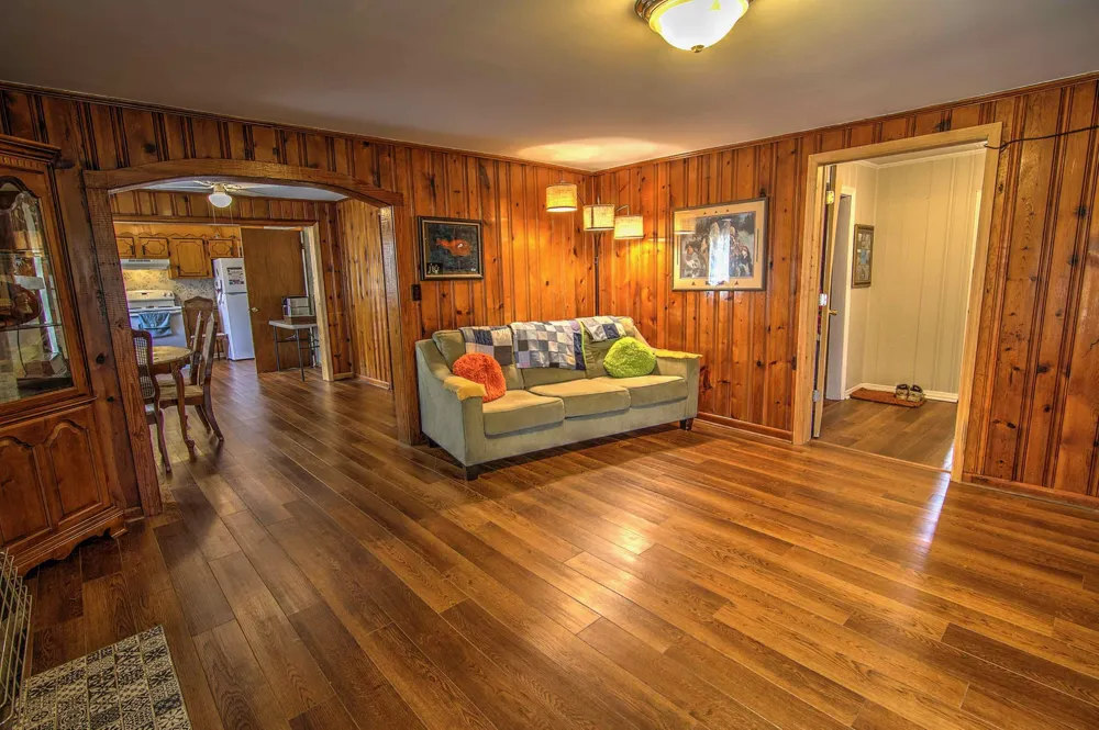 1115 Alabama 73 Bryant, AL 35958