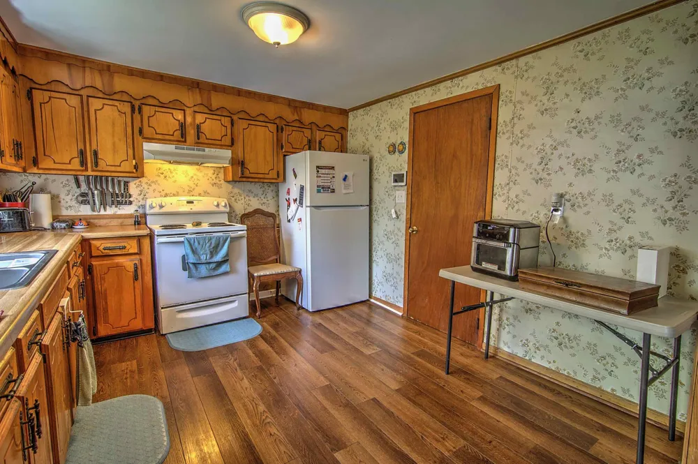 1115 Alabama 73 Bryant, AL 35958