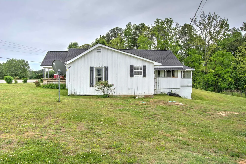 1115 Alabama 73 Bryant, AL 35958