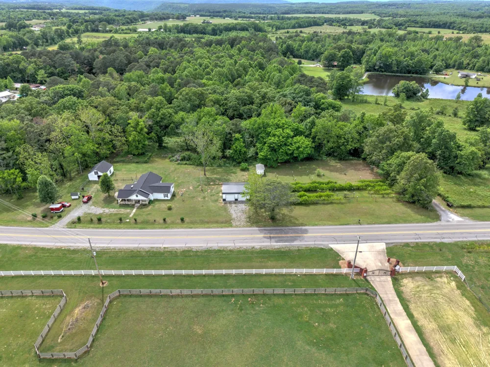 1115 Alabama 73 Bryant, AL 35958