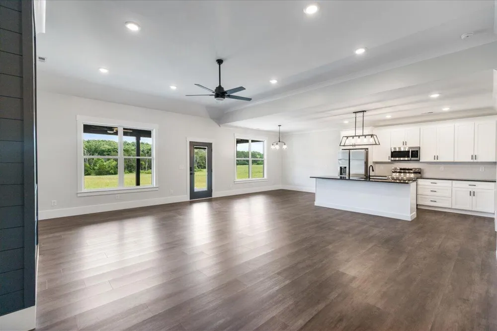358 Benton Station Road Benton, TN 37307