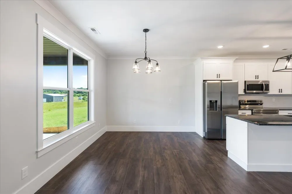 358 Benton Station Road Benton, TN 37307