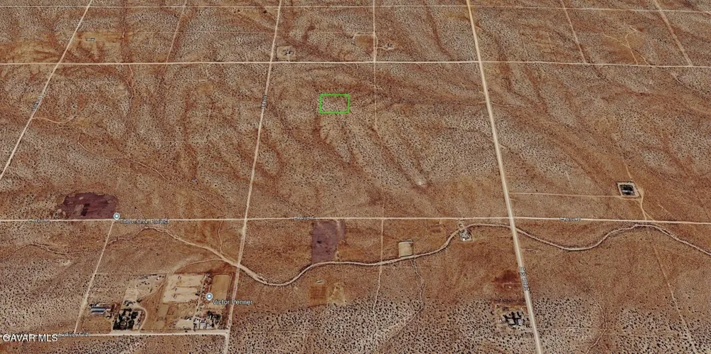 19600 E Avenue E-10 High Vista, CA 93535