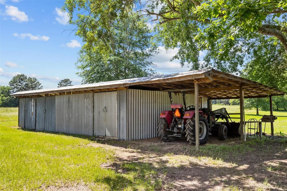 11755 State Highway 21 E Crockett, TX 75835