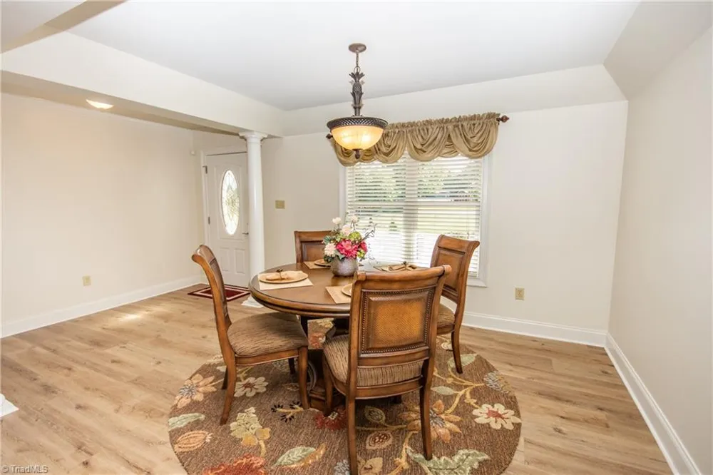 183 Devon Lane Statesville, NC 28625