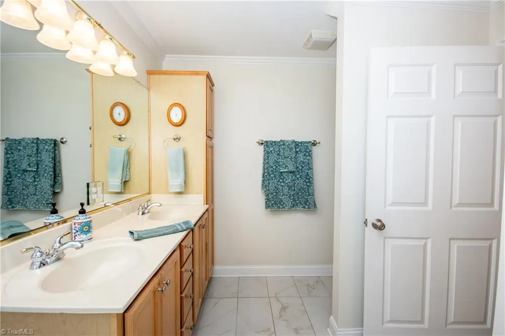 183 Devon Lane Statesville, NC 28625
