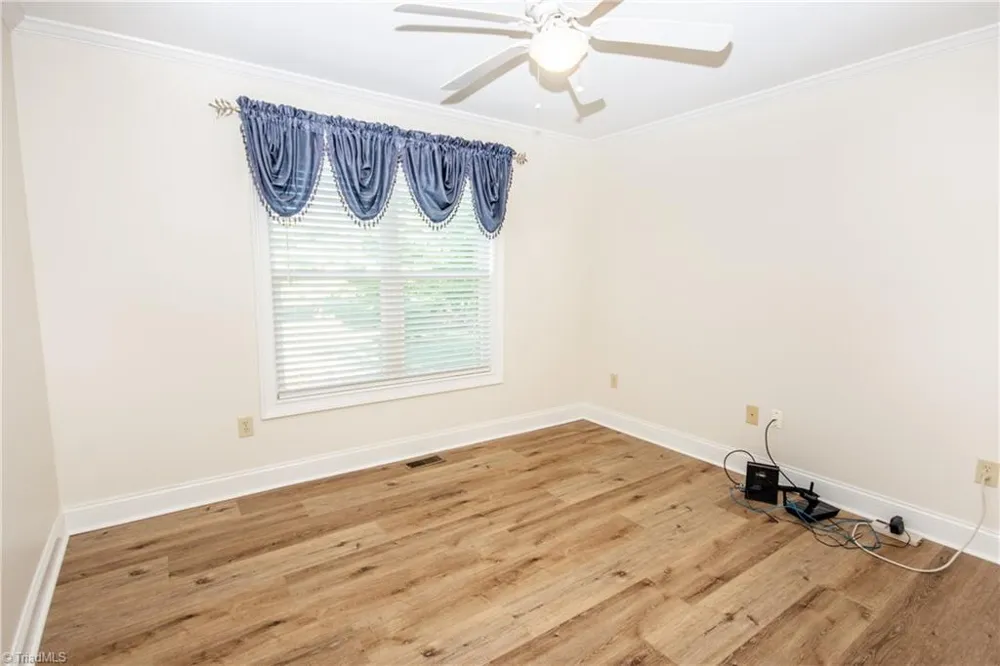 183 Devon Lane Statesville, NC 28625