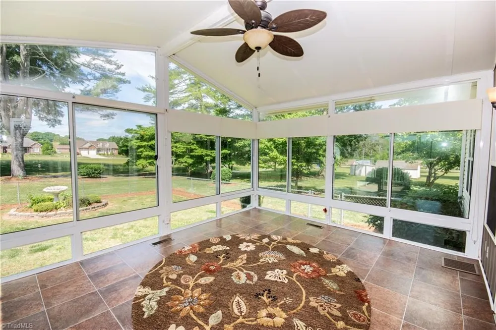 183 Devon Lane Statesville, NC 28625
