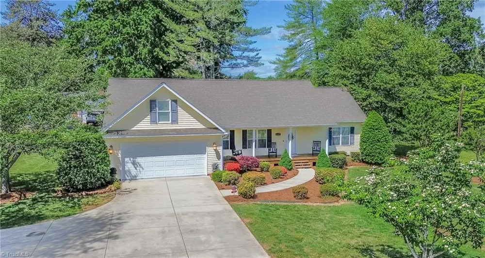 183 Devon Lane Statesville, NC 28625