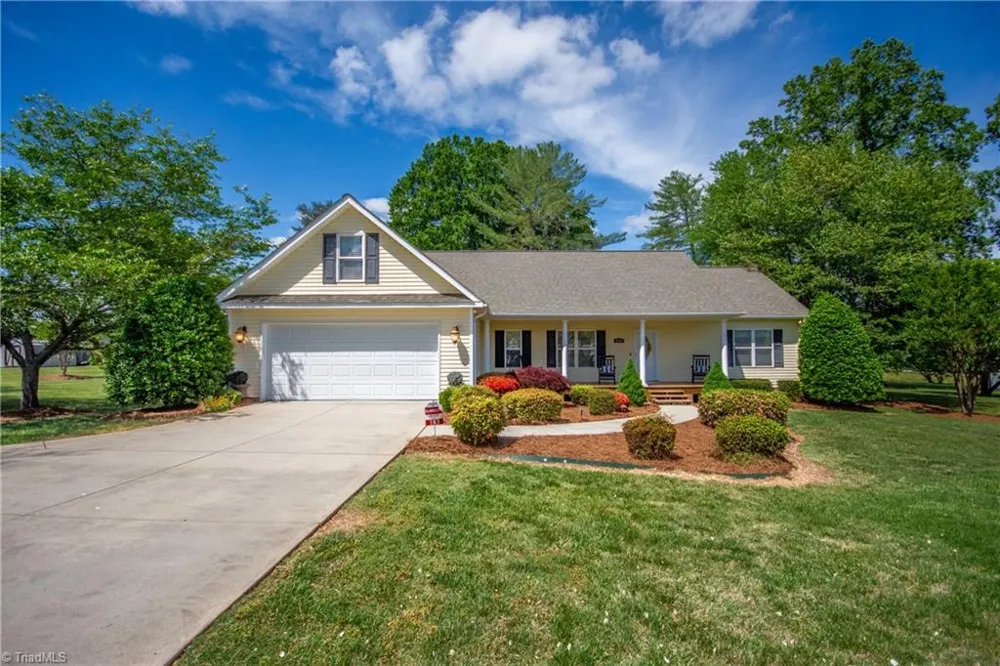 183 Devon Lane Statesville, NC 28625