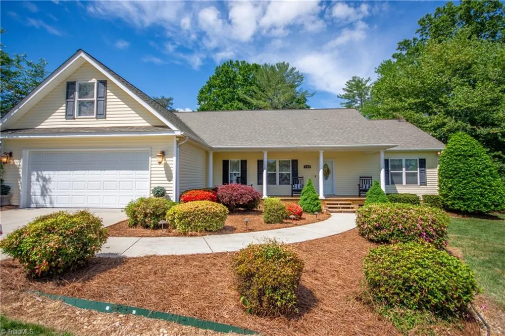 183 Devon Lane Statesville, NC 28625