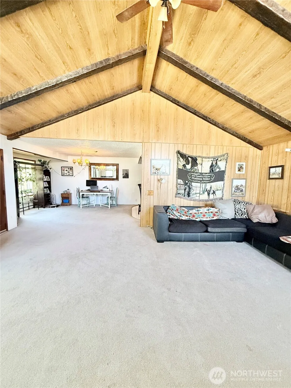 522 Golden Street Oroville, WA 98844