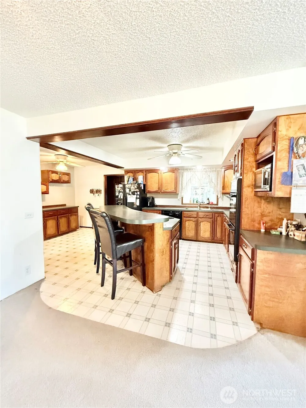 522 Golden Street Oroville, WA 98844