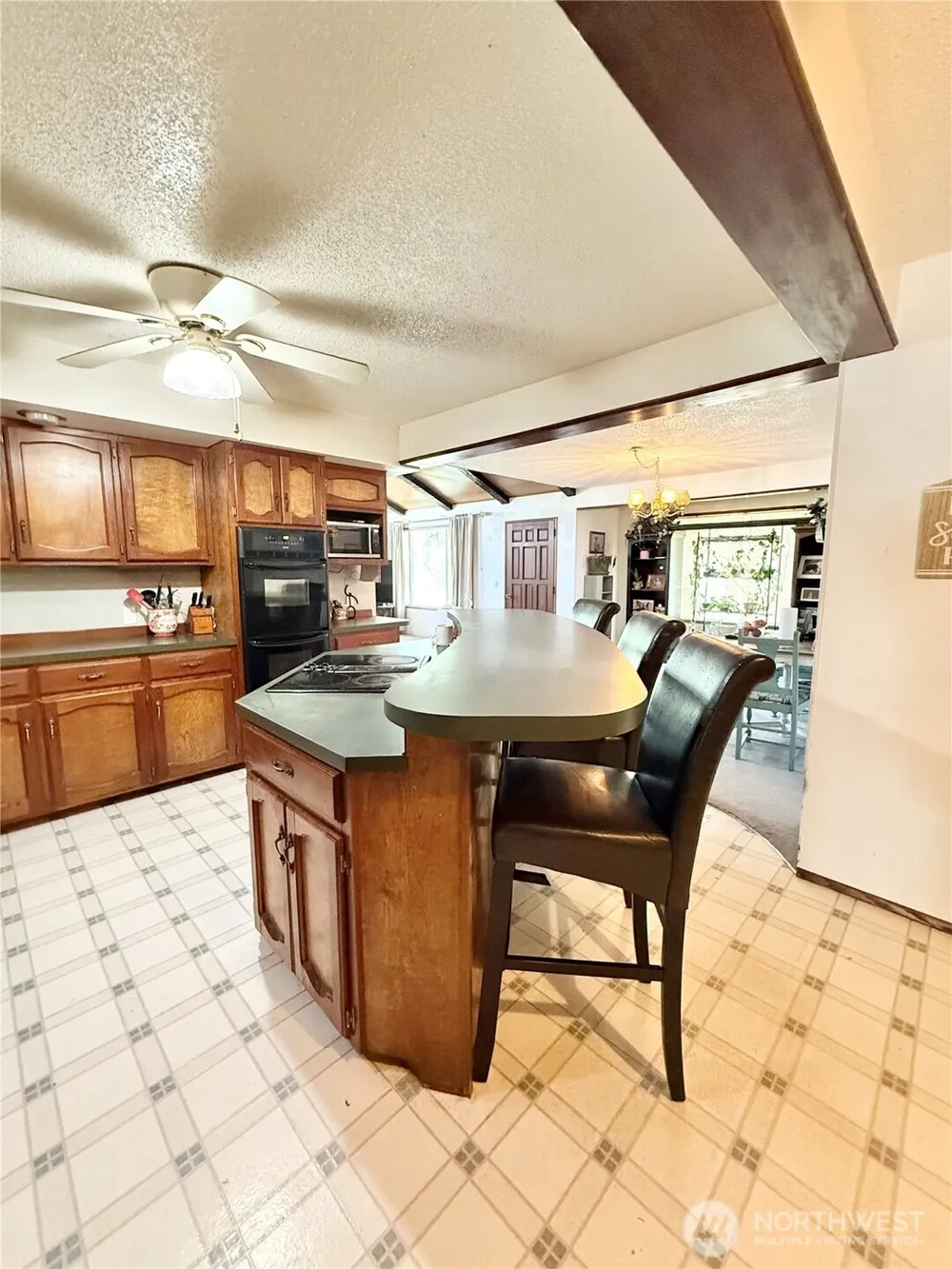 522 Golden Street Oroville, WA 98844