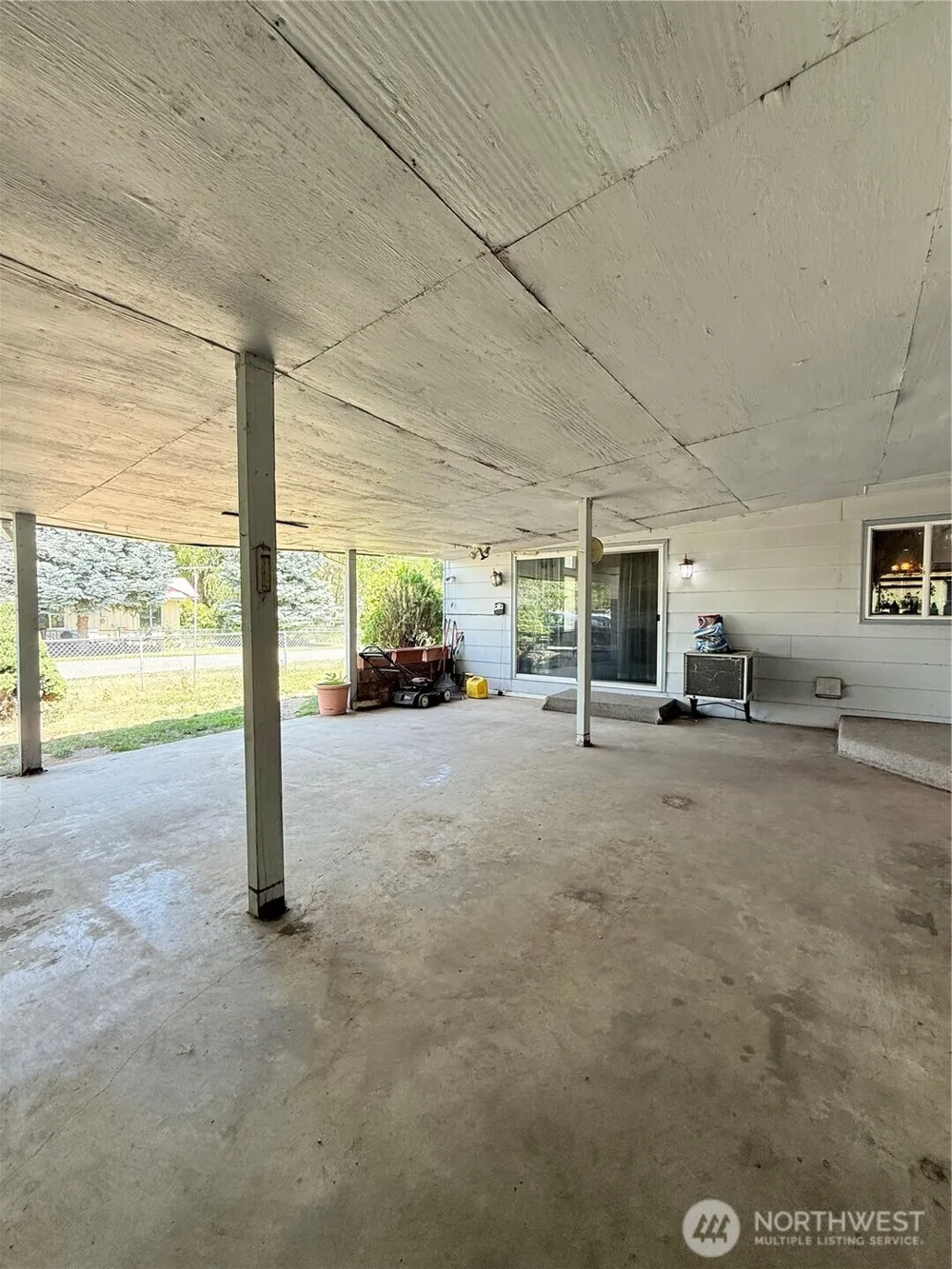 522 Golden Street Oroville, WA 98844