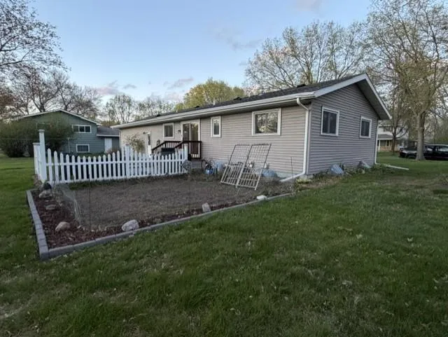 608 S Donnelly Avenue Litchfield, MN 55355