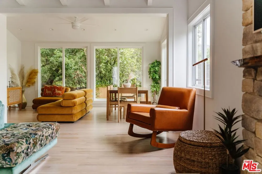 19809 Montau Drive Topanga, CA 90290