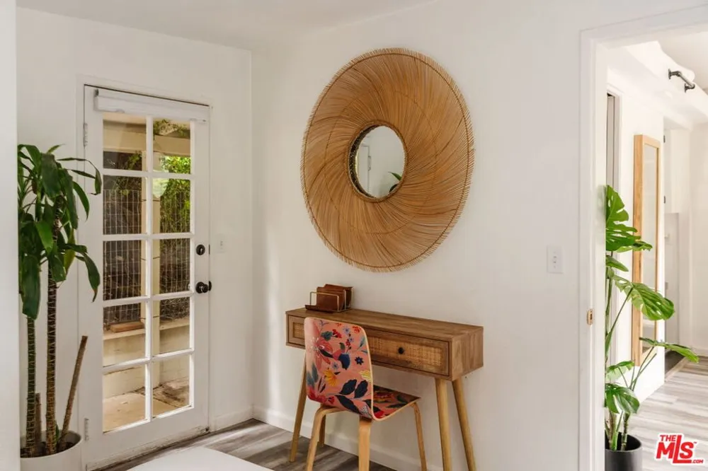 19809 Montau Drive Topanga, CA 90290