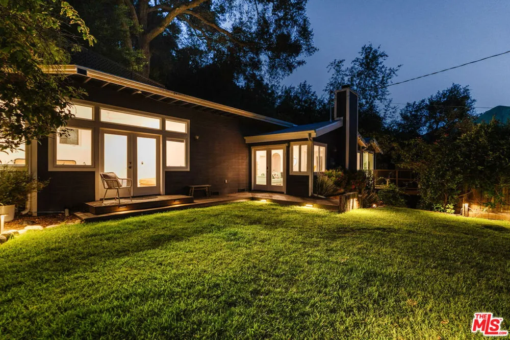 19809 Montau Drive Topanga, CA 90290