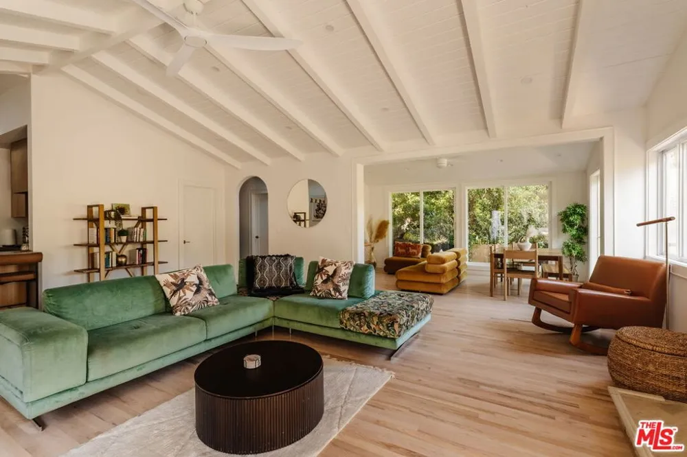 19809 Montau Drive Topanga, CA 90290