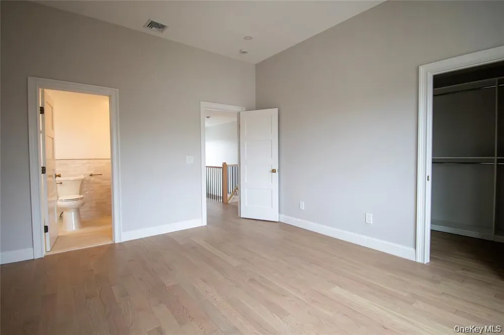 3004 Harbor Street Baldwin, NY 11510