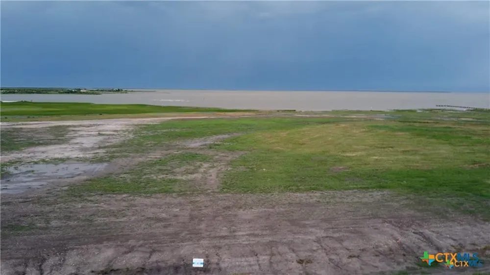 3 Swenson Drive Port Lavaca, TX 77979