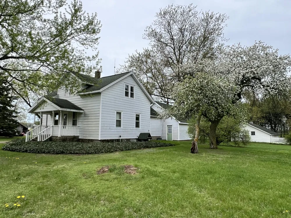 8331 112th Avenue West Olive, MI 49460